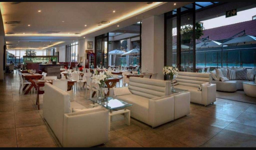 615 Sandton Skye Γιοχάνεσμπουργκ Εξωτερικό φωτογραφία